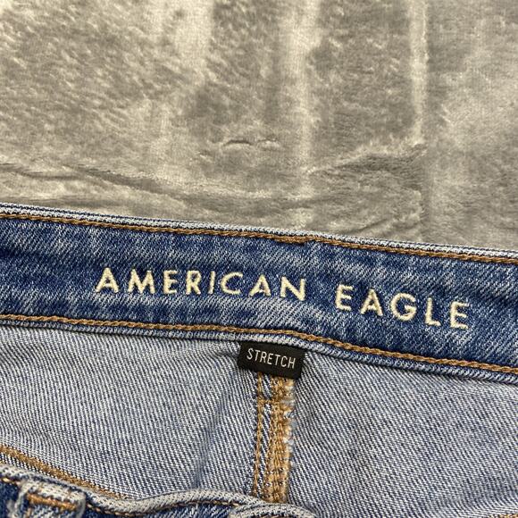 American Eagle Stretch Distressed Mom Jeans Women's Size 8R Blue - Picture 9 of 13